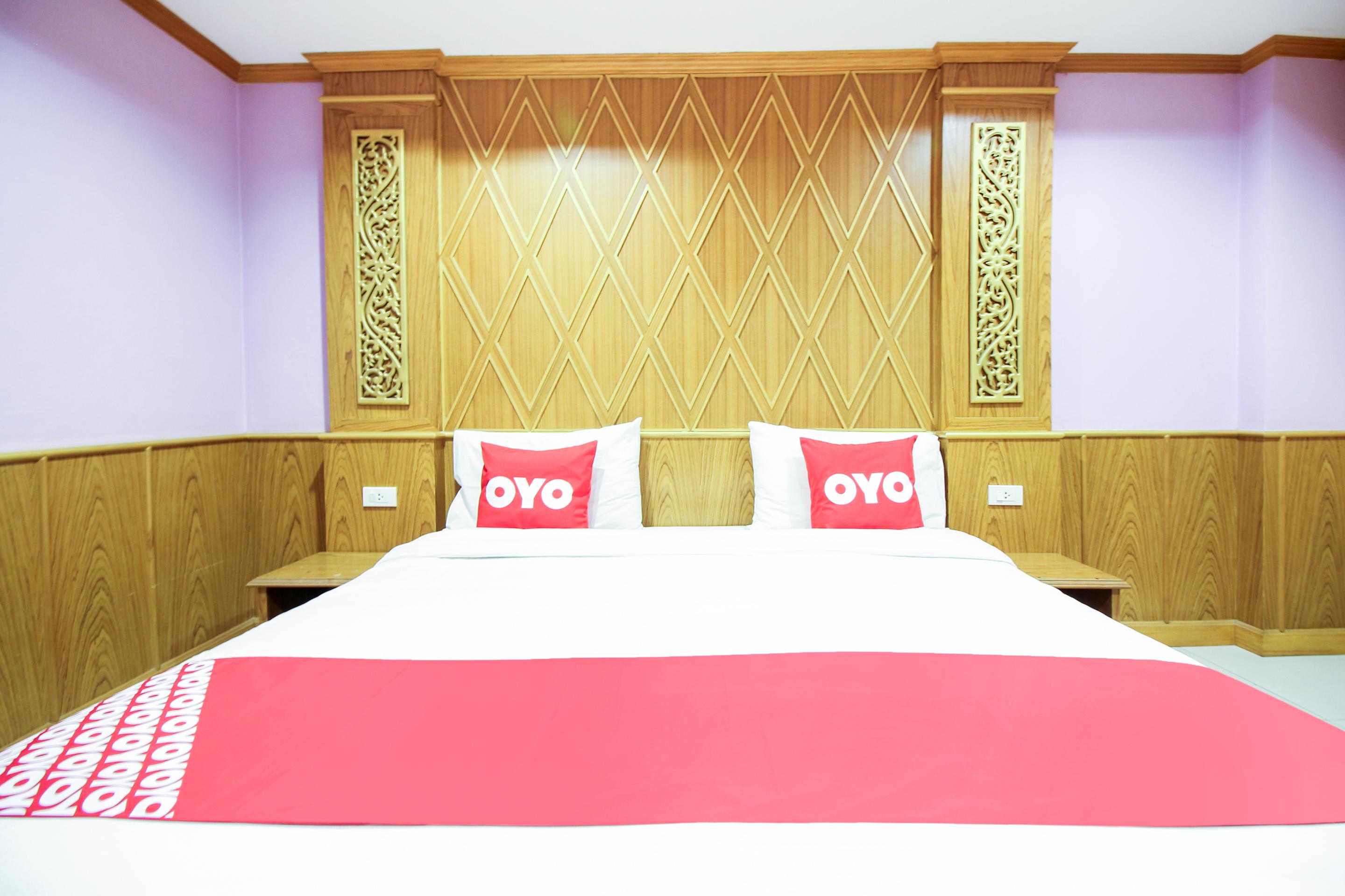 Oyo 280 Thai Garden Resort Бангкок Экстерьер фото