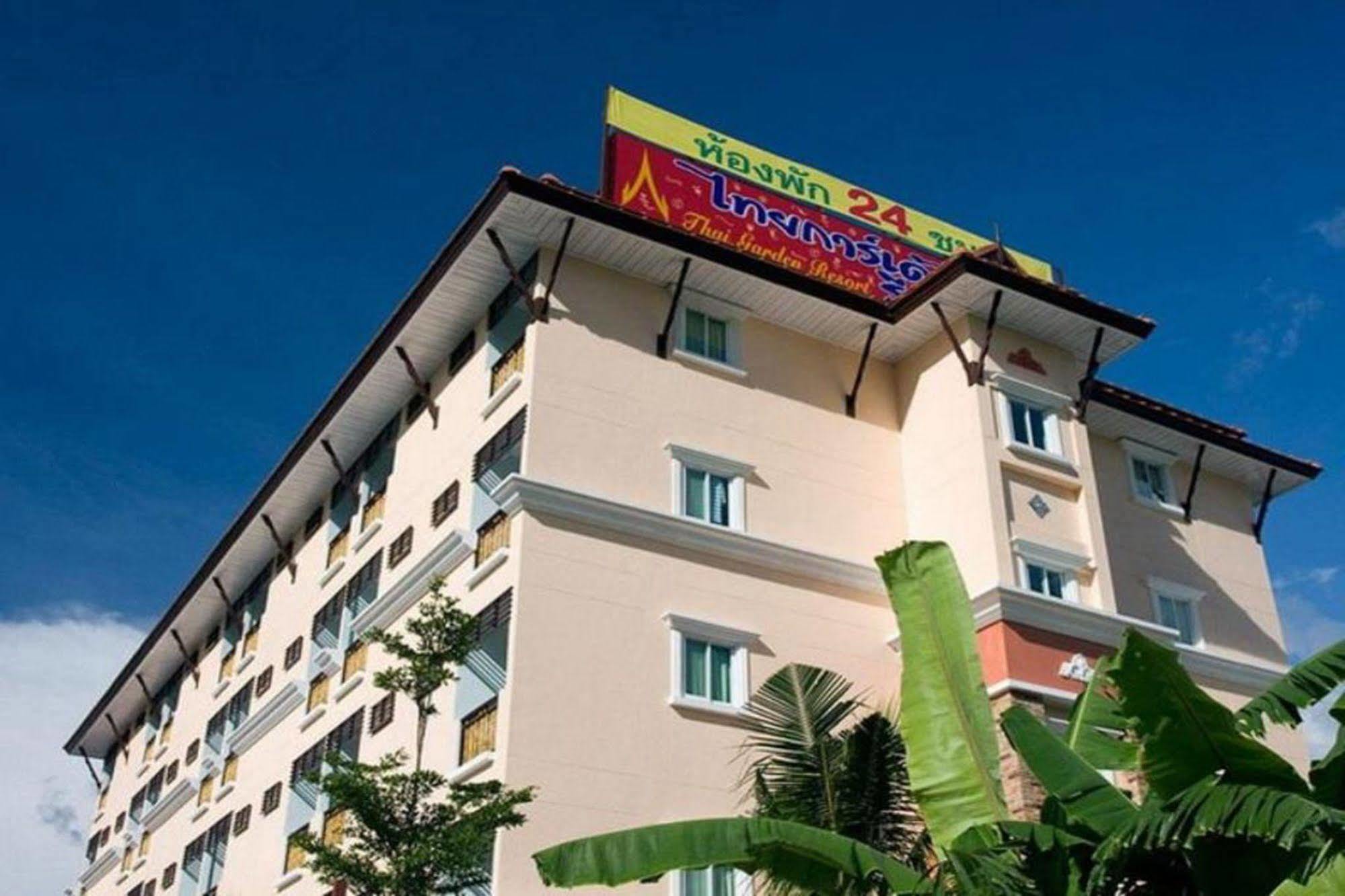 Oyo 280 Thai Garden Resort Бангкок Экстерьер фото